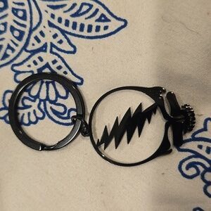 ❤️10/$40 New grateful dead keychain